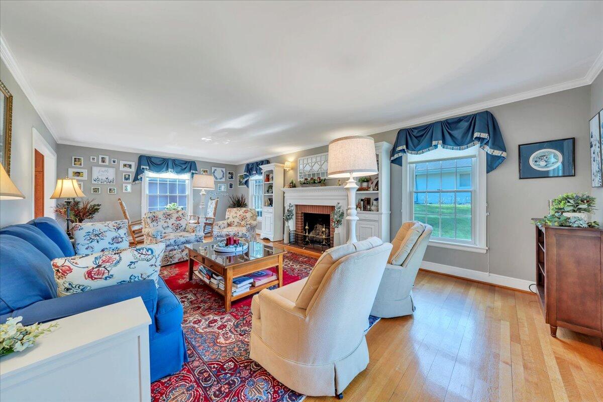 3964 Winding Way Road Southwest Roanoke, VA 24015 - Photo 12 of 68 08-MIB04317