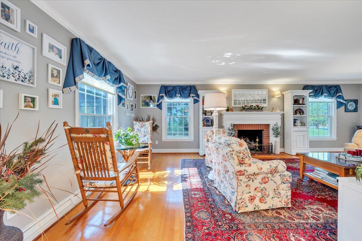 3964 Winding Way Road Southwest Roanoke, VA 24015 - Photo 16 of 68 12-MIB04329