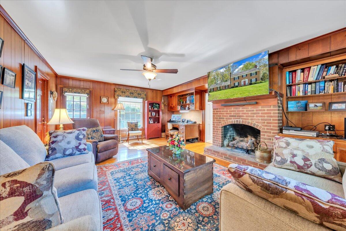 3964 Winding Way Road Southwest Roanoke, VA 24015 - Photo 28 of 68 24-MIB04413