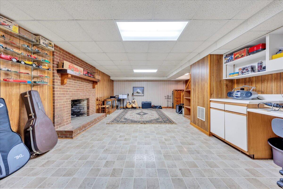 3964 Winding Way Road Southwest Roanoke, VA 24015 - Photo 43 of 68 39-MIB04422