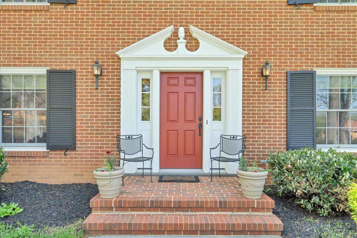 3964 Winding Way Road Southwest Roanoke, VA 24015 - Photo 6 of 68 03-MIB04515