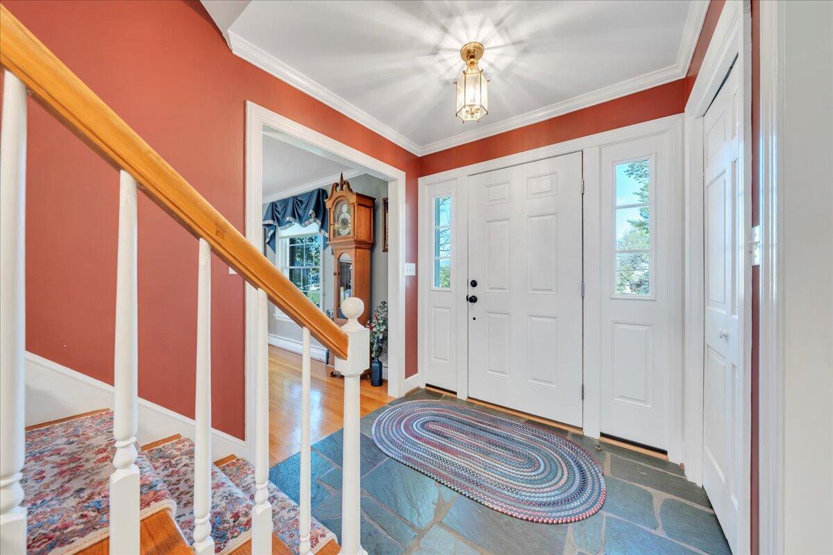 3964 Winding Way Road Southwest Roanoke, VA 24015 - Photo 9 of 68 05-MIB04362
