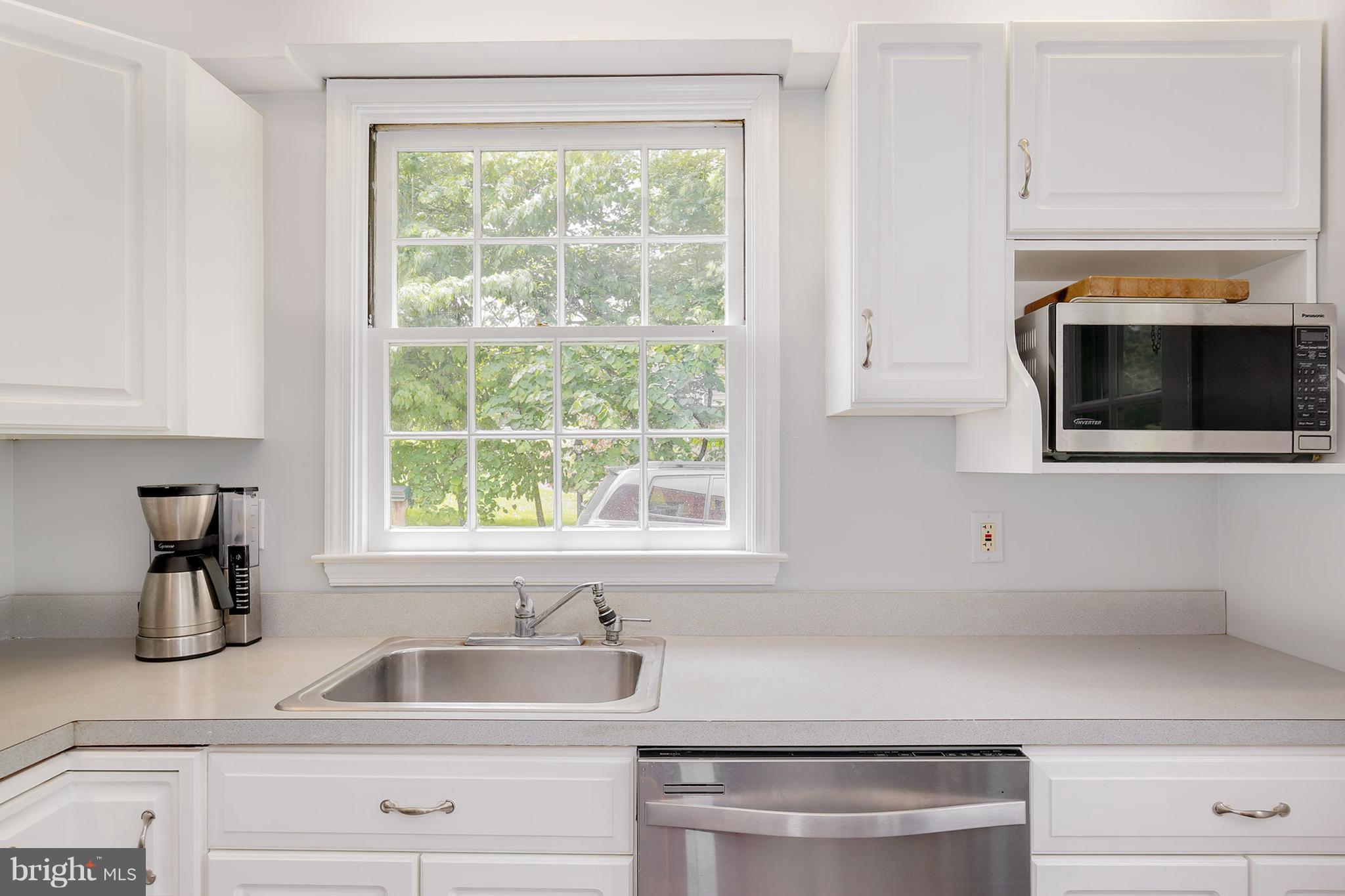 12228 Dover Road Owings Mills, MD 21117 - Photo 11 of 30 Kitchen