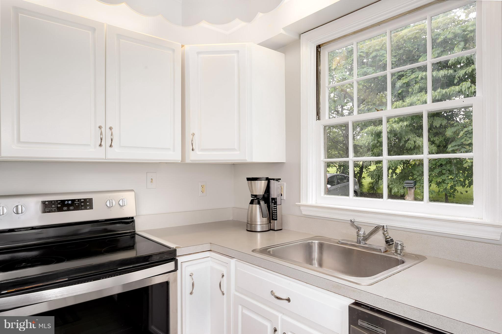 12228 Dover Road Owings Mills, MD 21117 - Photo 10 of 30 Kitchen