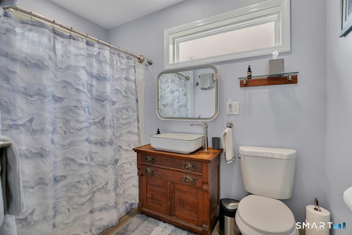 69 Denison Road Middletown, CT 06457 - Photo 26 of 42