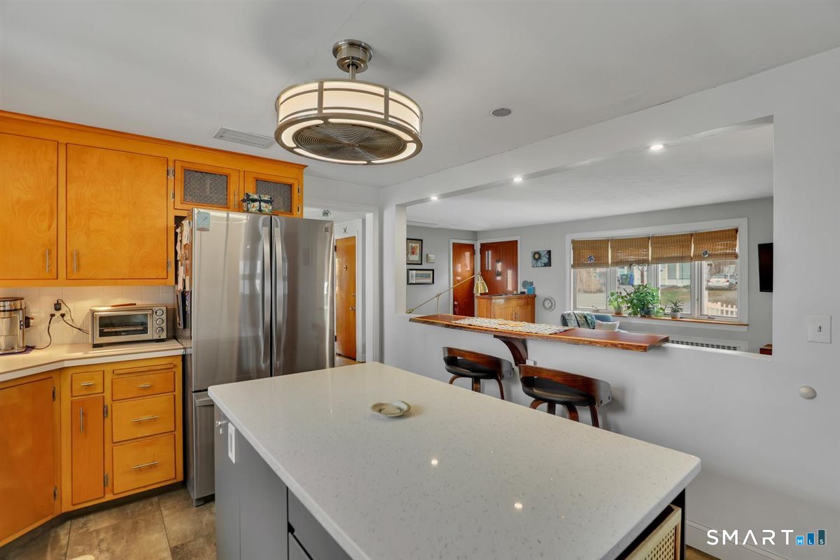 69 Denison Road Middletown, CT 06457 - Photo 10 of 42