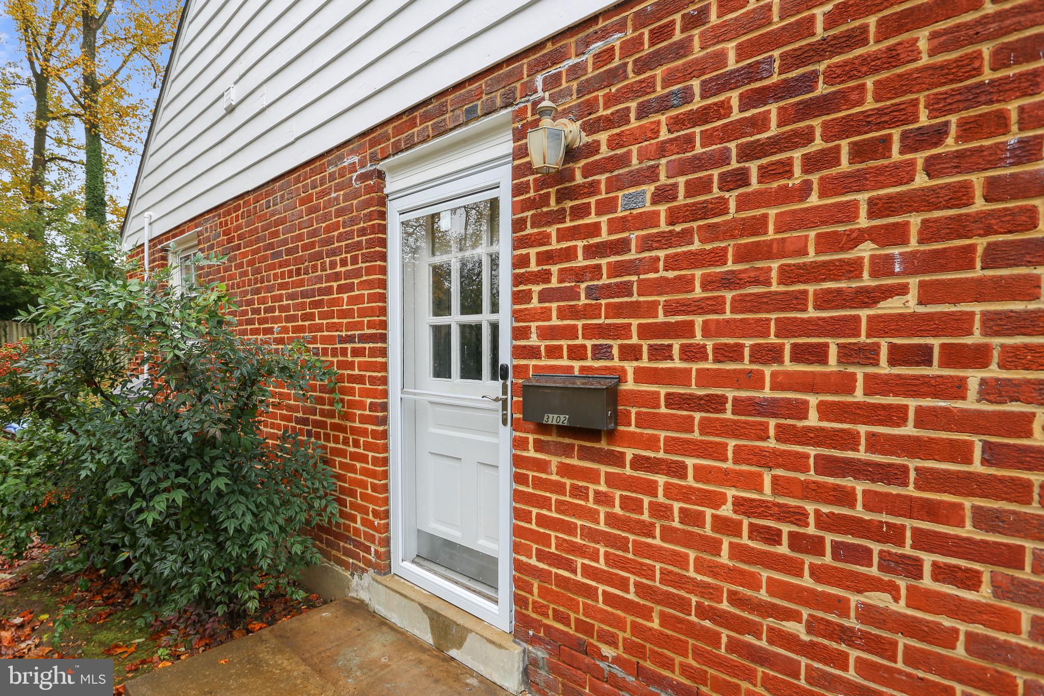 3102 Dawson Avenue Silver Spring, MD 20902 - Photo 22 of 37 Entry