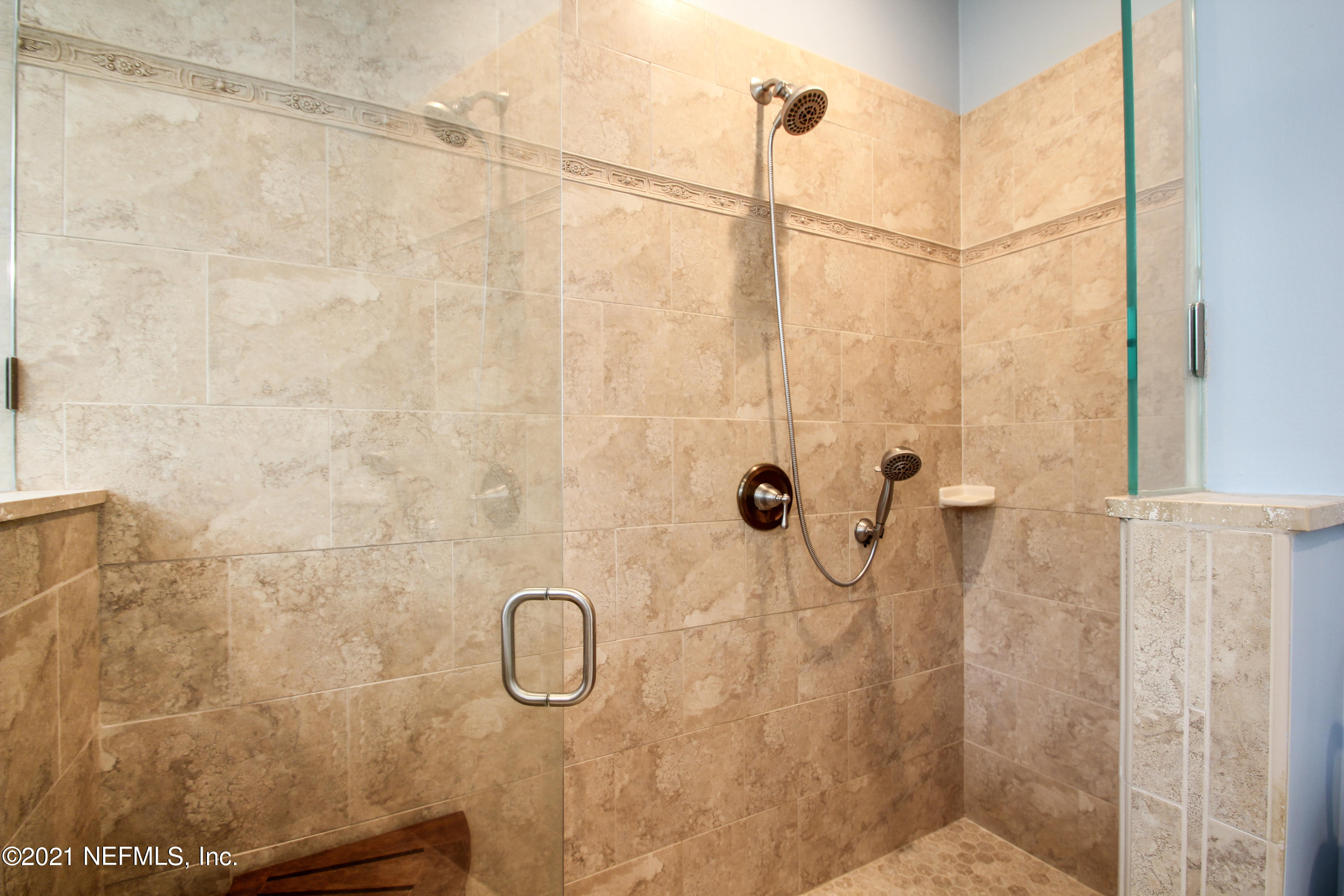 1386 Long Bay Road Middleburg, FL 32068 - Photo 24 of 40 a bathroom with a shower
