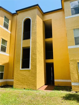 $1,175 | 4572 Commander Drive, Unit 1226, Orlando, FL 32822