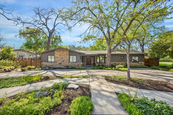 $1,249,000 | 6406 Shoal Creek Boulevard, Austin, TX 78757