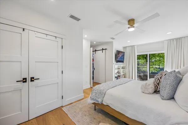 $1,249,000 | 6406 Shoal Creek Boulevard, Austin, TX 78757