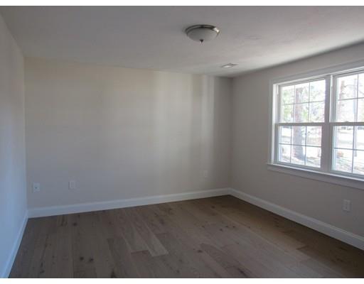 26 Michael Road Raynham, MA 02767 - Photo 10 of 14 Gallery Image 10