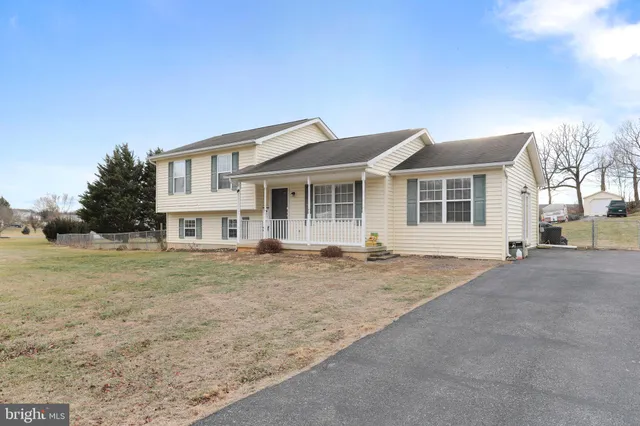 $349,900 | 65 Calebs Point, Martinsburg, WV 25403