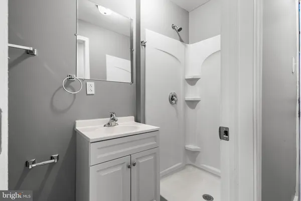 $1,200 | 2124 Maryland Avenue, Unit 5, Baltimore, MD 21218