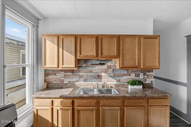 $267,000 | 14 Bogart Terrace, Albany, NY 12202