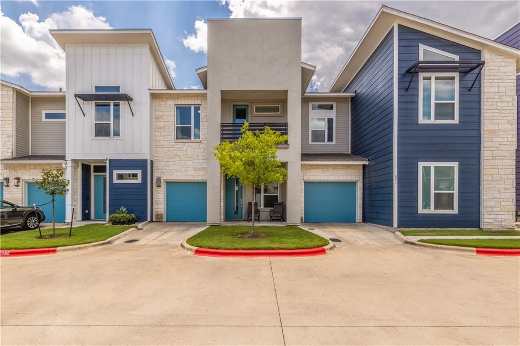 Welcome home to this 2018 modern 3/2.5 Condo in the exceptionally maintained Haven community!
