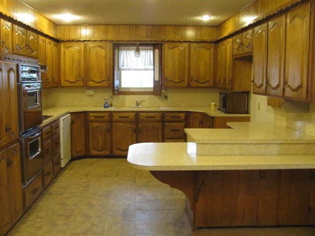 2002 Highway 137 Lamesa, TX 79331 - Photo 5 of 10 Kitchen