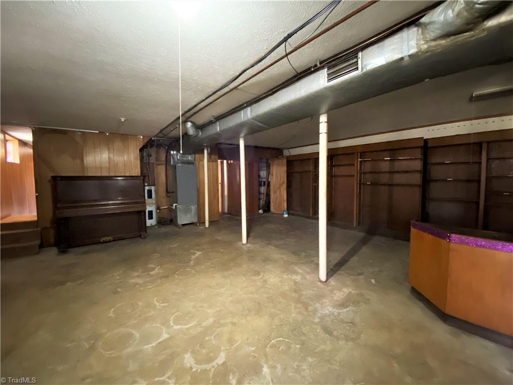 912 Rierson Road Madison, NC 27025 - Photo 20 of 37 Additional view of basement