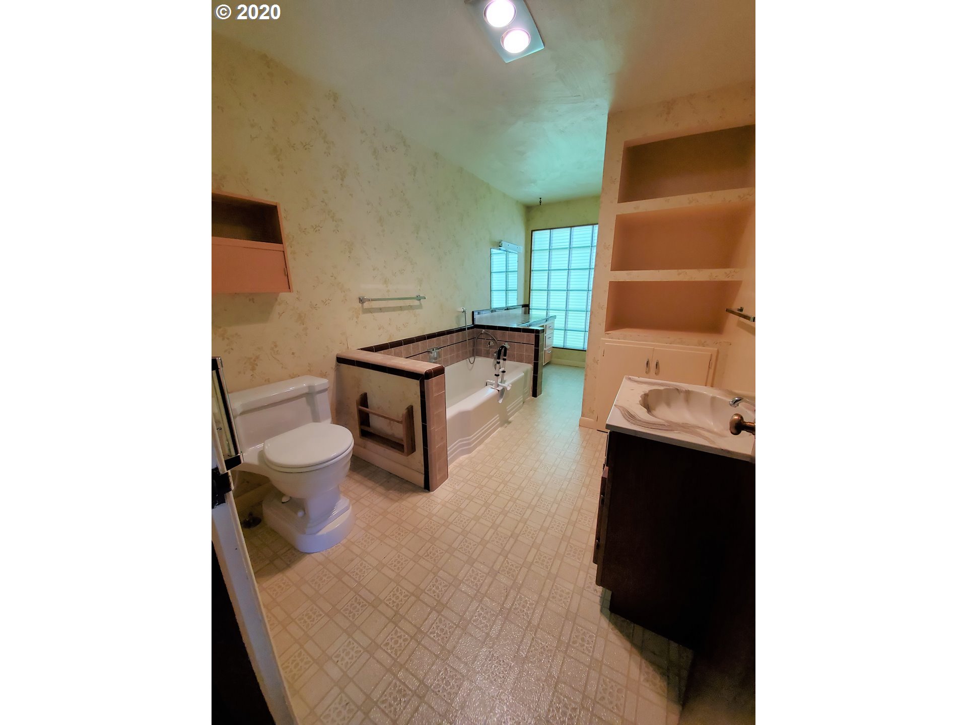 205 Spring Street La Grande, OR 97850 - Photo 12 of 23 Gallery Image 12