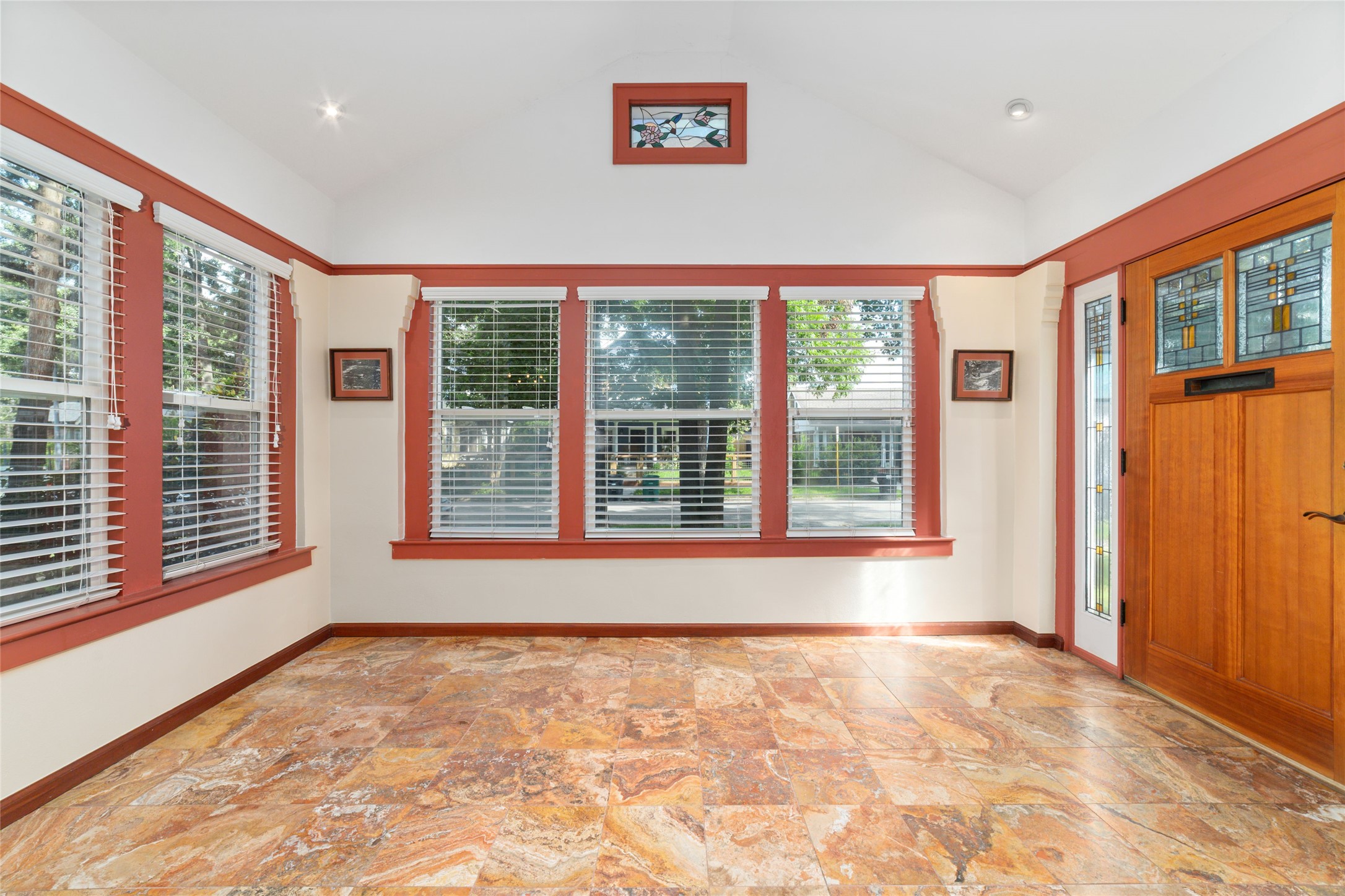 1613 California Street Houston, TX 77006 - Photo 8 of 50 Originally an open front porch, this enclosed foyer is bathed in natural light and offers a beautiful introduction to the home. It's one of those spaces that quietly invites you to slow down and stay awhile.