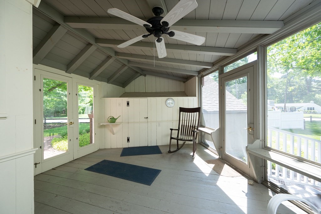 21 Whitcomb Avenue Hingham, MA 02043 - Photo 18 of 25