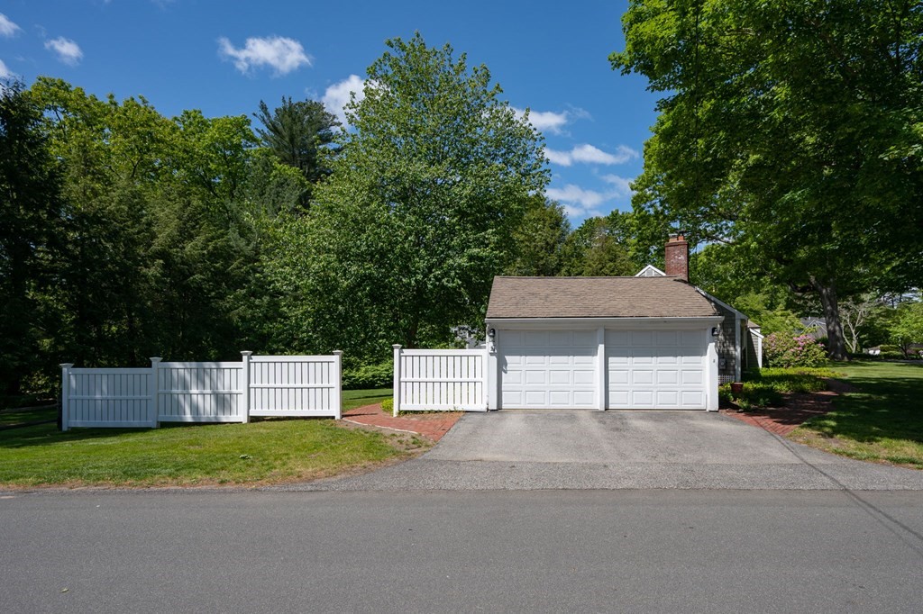 21 Whitcomb Avenue Hingham, MA 02043 - Photo 23 of 25