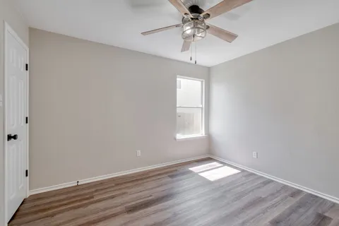 $259,999 | 217 Almquist Street, Hutto, TX 78634