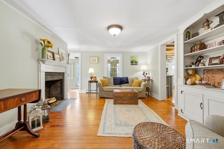 402 Boston Street Guilford, CT 06437 - Photo 14 of 40 Lots of bookcases