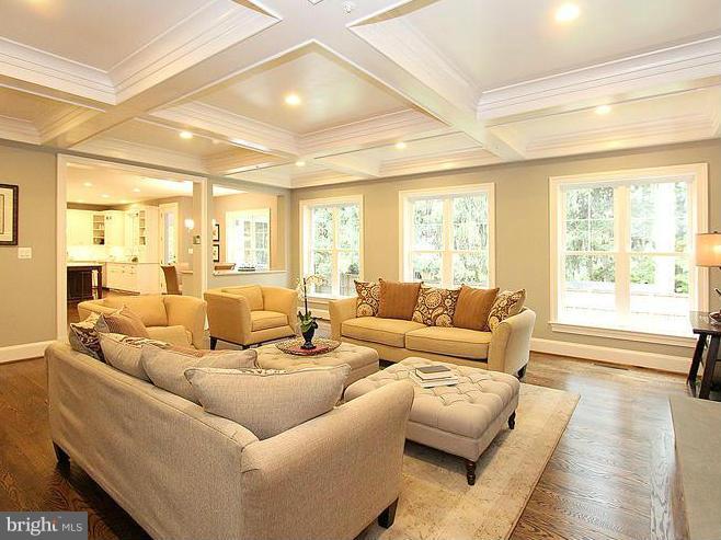 5816 Plainview Road Bethesda, MD 20817 - Photo 5 of 30 Family Room opens to Breakfast Room