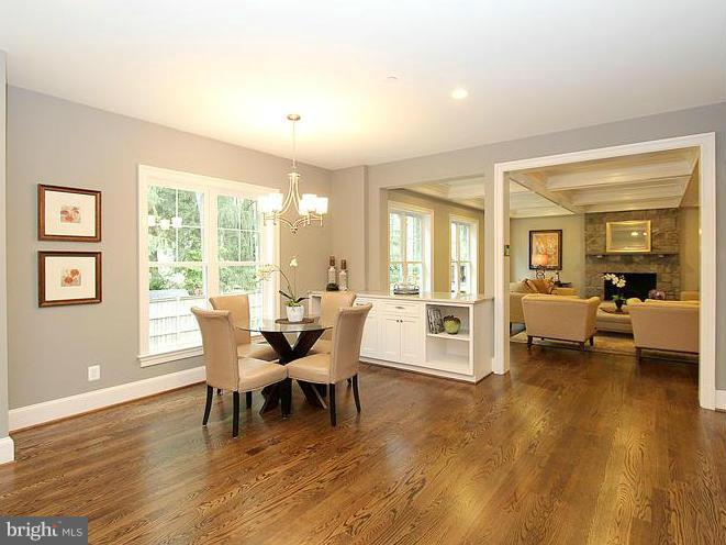5816 Plainview Road Bethesda, MD 20817 - Photo 7 of 30 OPEN Breakfast Room