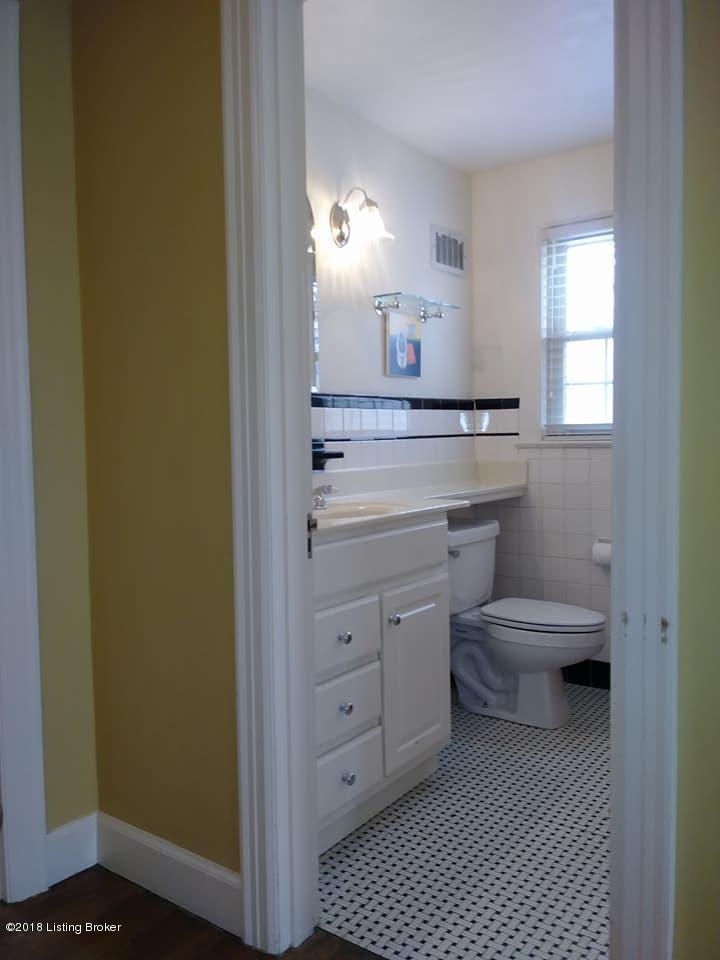 2903 Dundee Road Louisville, KY 40205 - Photo 30 of 39 10