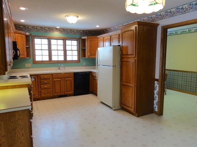 705 South Buckingham Road Yorktown, IN 47396 - Photo 13 of 30 Gallery Image 13