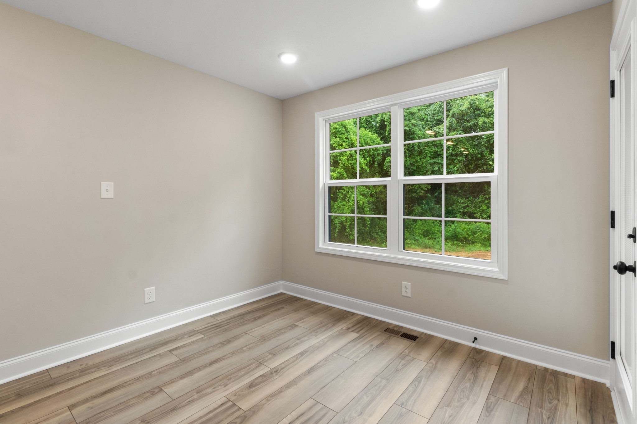 2619 Burch Road Clarksville, TN 37042 - Photo 13 of 25