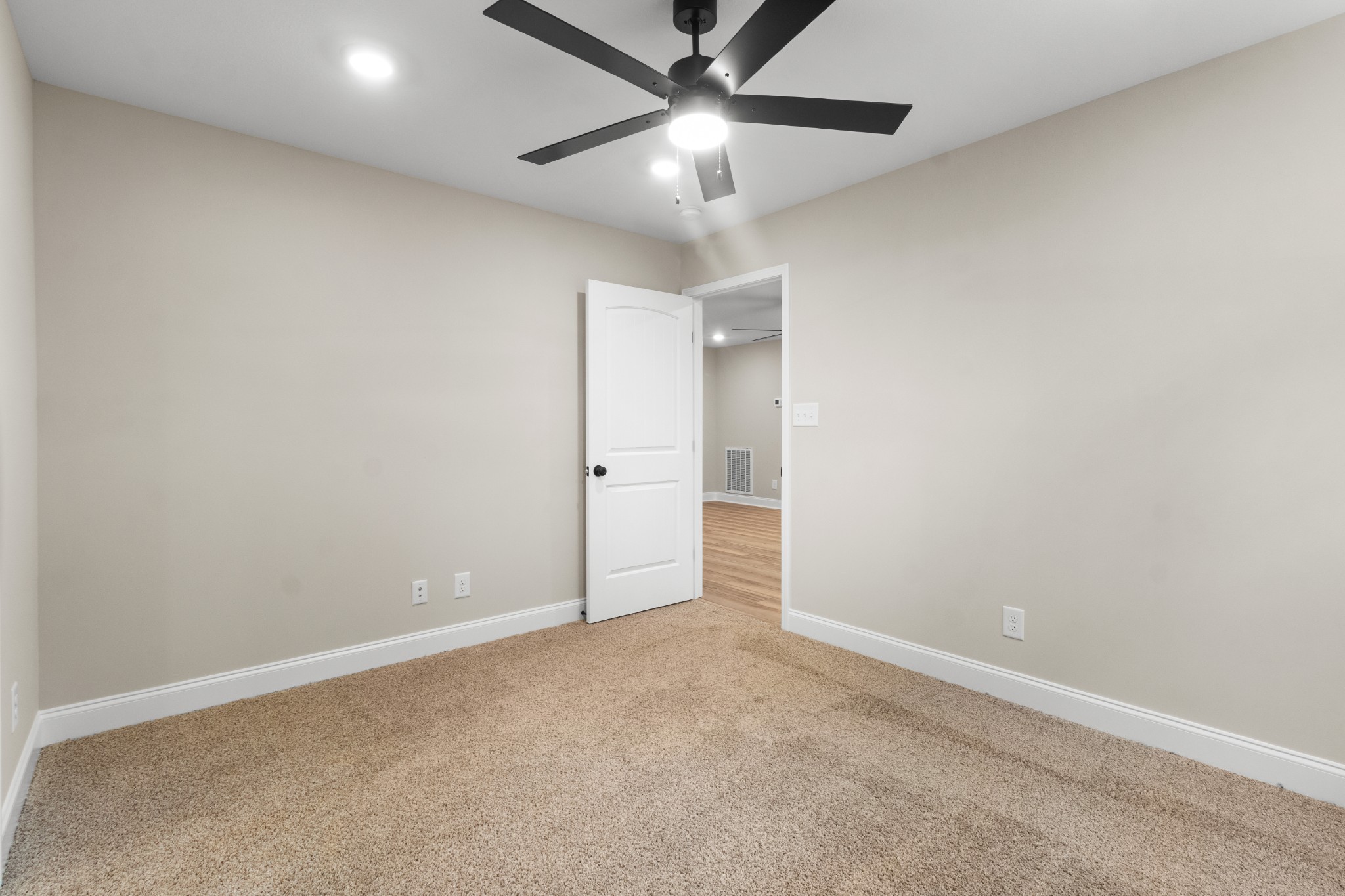 2619 Burch Road Clarksville, TN 37042 - Photo 16 of 25