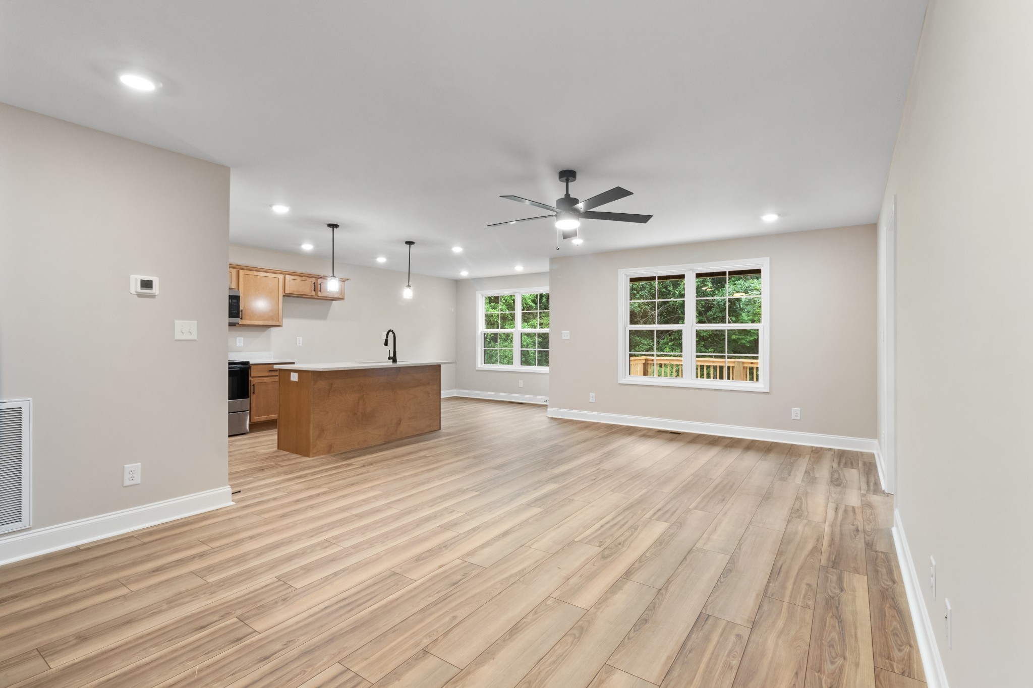 2619 Burch Road Clarksville, TN 37042 - Photo 6 of 25