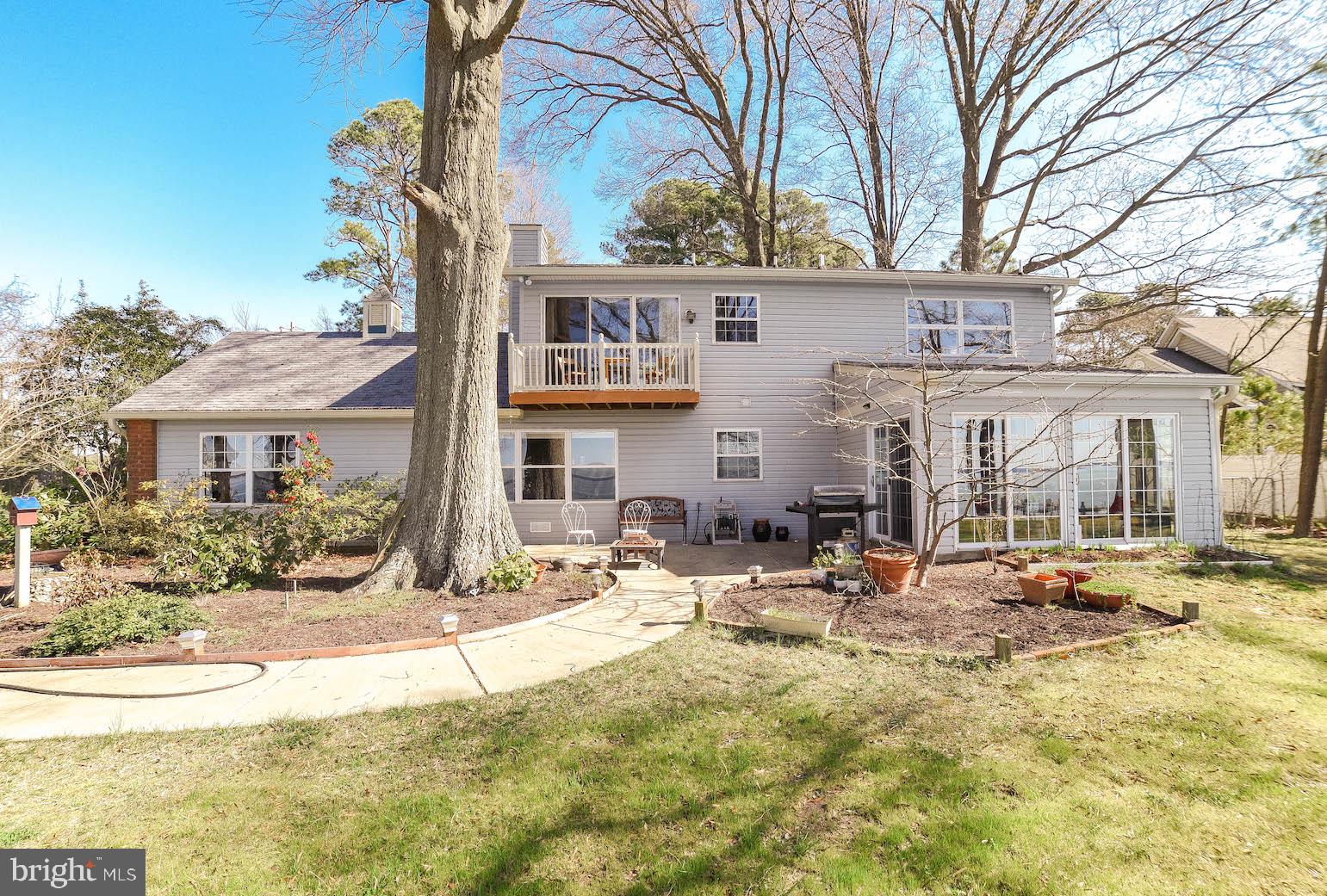 11975 Potomac View Road Newburg, MD 20664 - Photo 12 of 55 EXTERIOR REAR