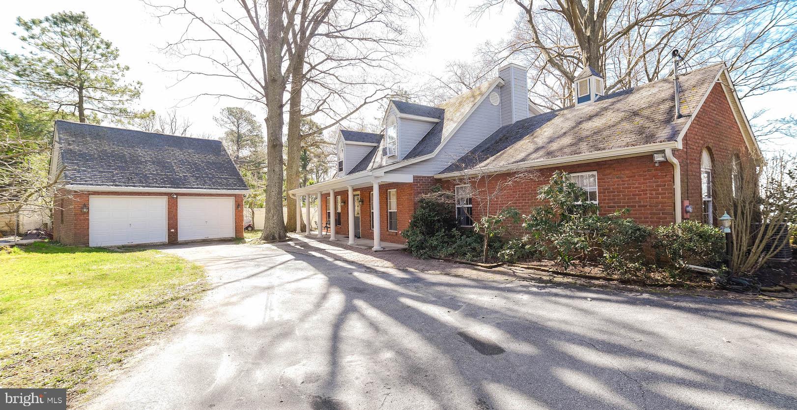 11975 Potomac View Road Newburg, MD 20664 - Photo 17 of 55 PAVED PARKING/DRIVEWAY