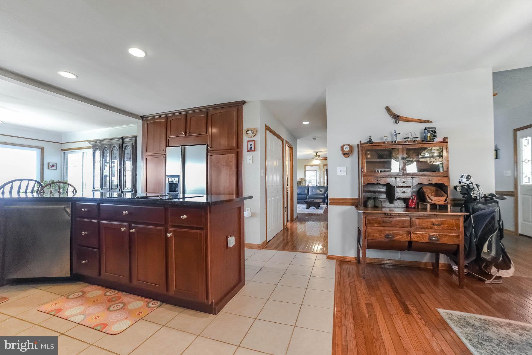 11975 Potomac View Road Newburg, MD 20664 - Photo 25 of 55 KITCHEN