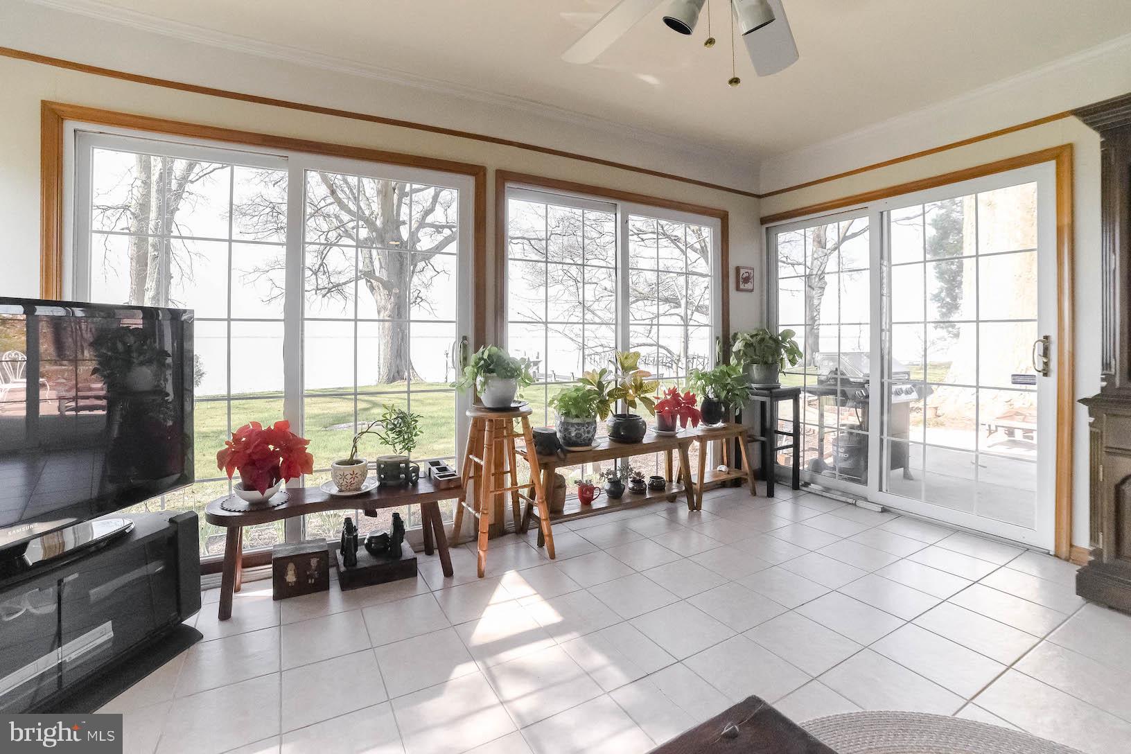 11975 Potomac View Road Newburg, MD 20664 - Photo 33 of 55 SUN ROOM/FAMILY ROOM