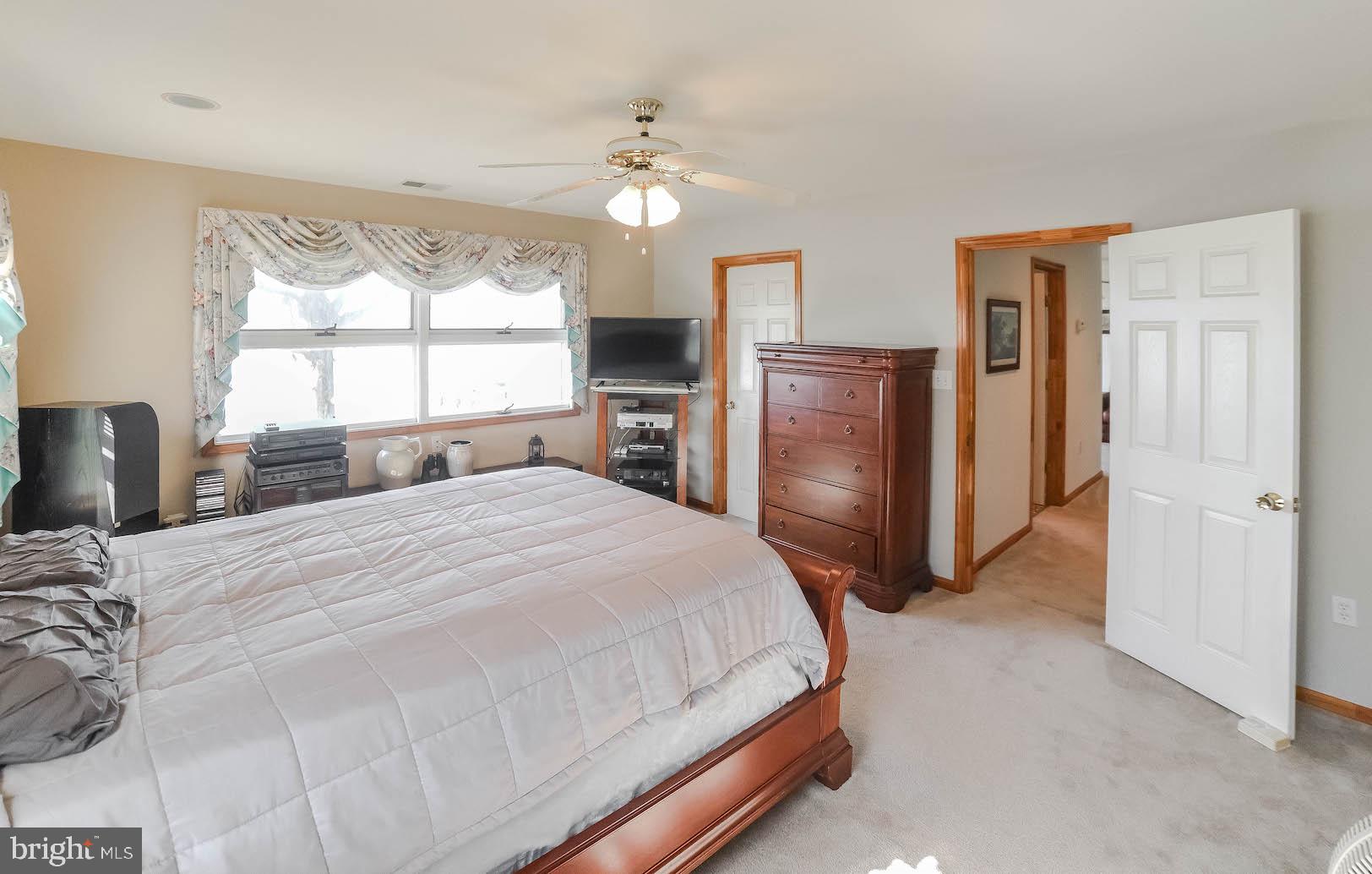 11975 Potomac View Road Newburg, MD 20664 - Photo 42 of 55 PRIMARY SUITE