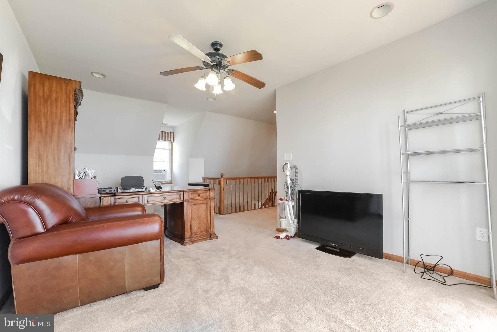 11975 Potomac View Road Newburg, MD 20664 - Photo 48 of 55 OPEN DEN/OFFICE/MEDIA ROOM