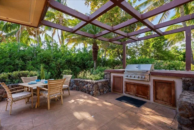 a view of an outdoor sitting area