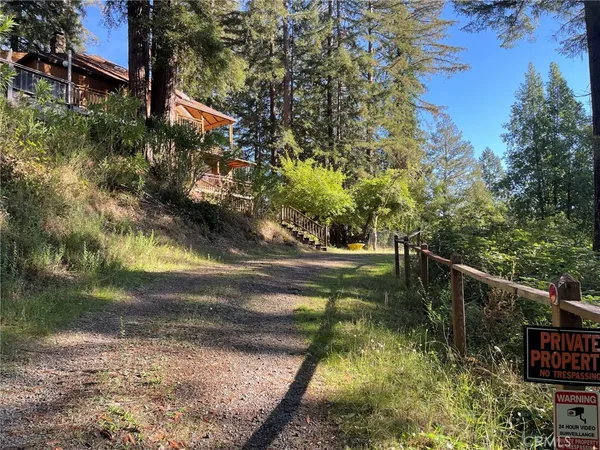$1,430 | 21455 Delta Way, Unit 2, Monte Rio, CA 95462