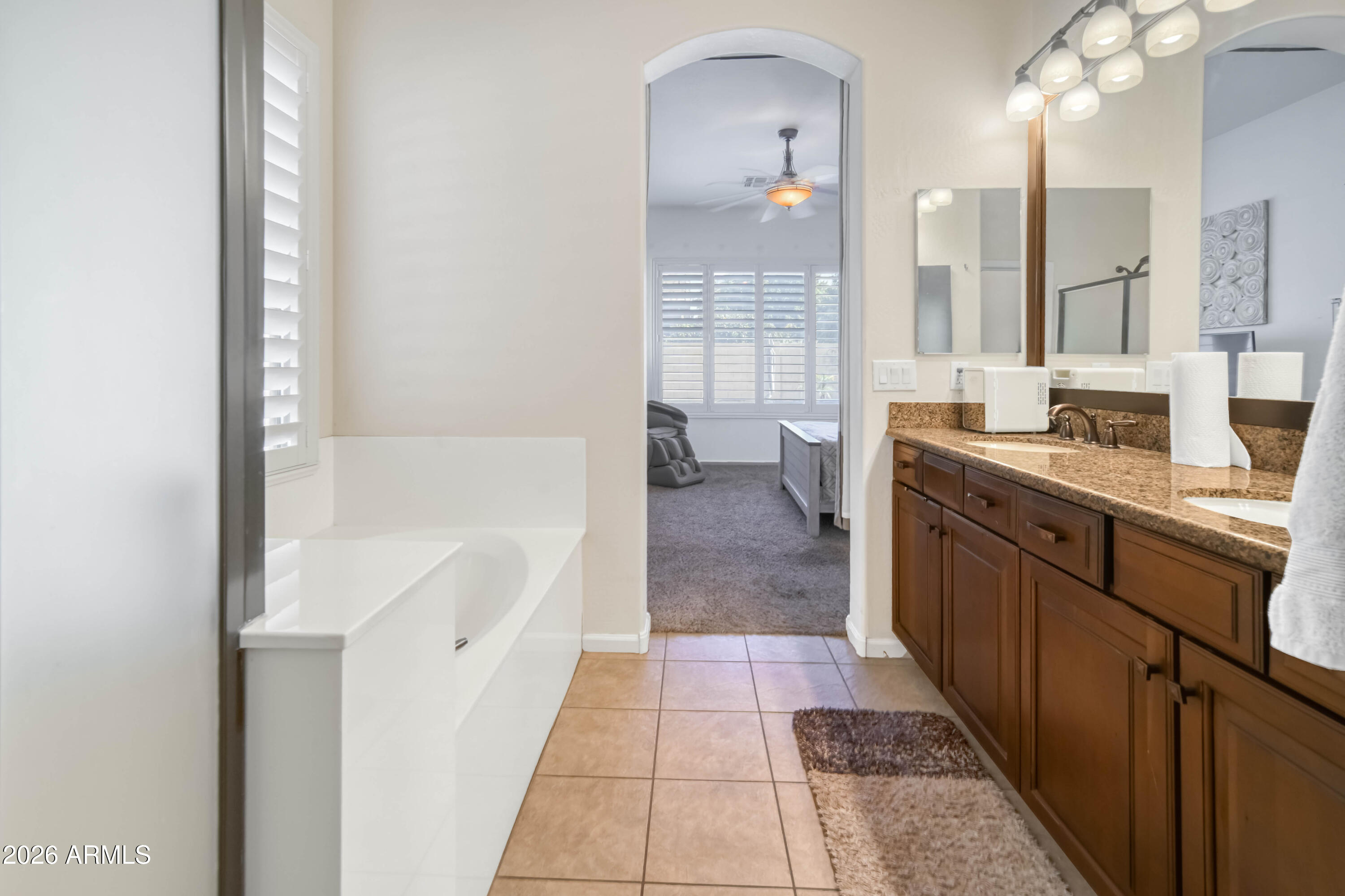 4019 East Del Rio Street Gilbert, AZ 85295 - Photo 15 of 37 20-4019 E Del Rio Street-20