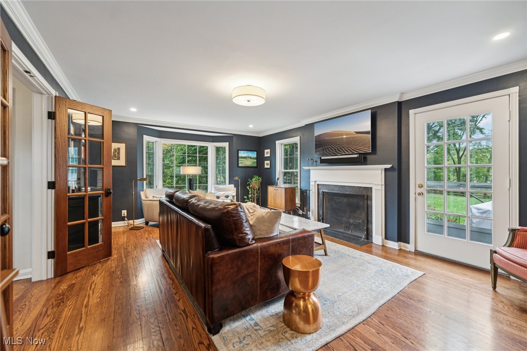 2879 Concord Road Cleveland, OH 44124 - Photo 4 of 42