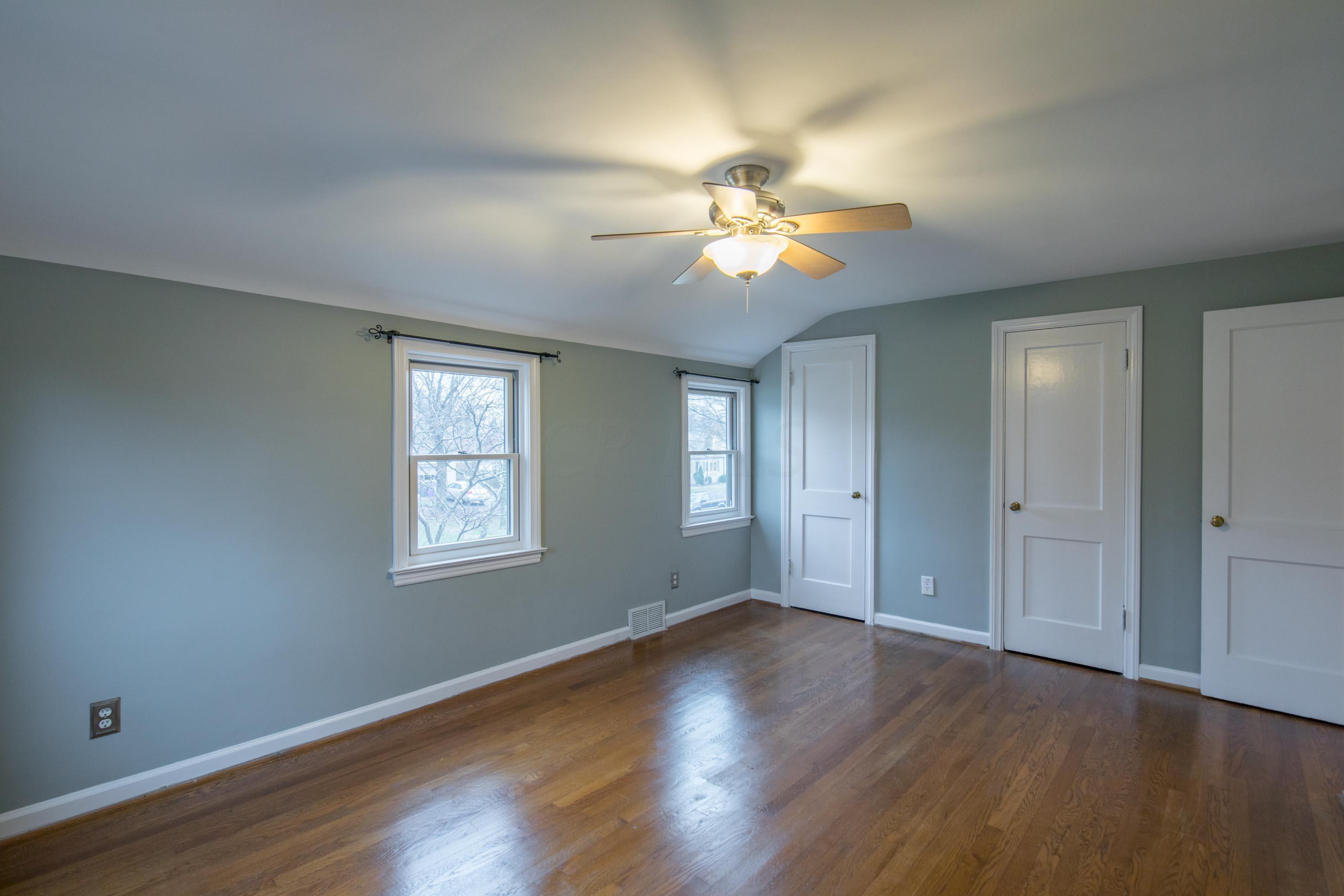 2088 Inchcliff Road Upper Arlington, OH 43221 - Photo 18 of 28