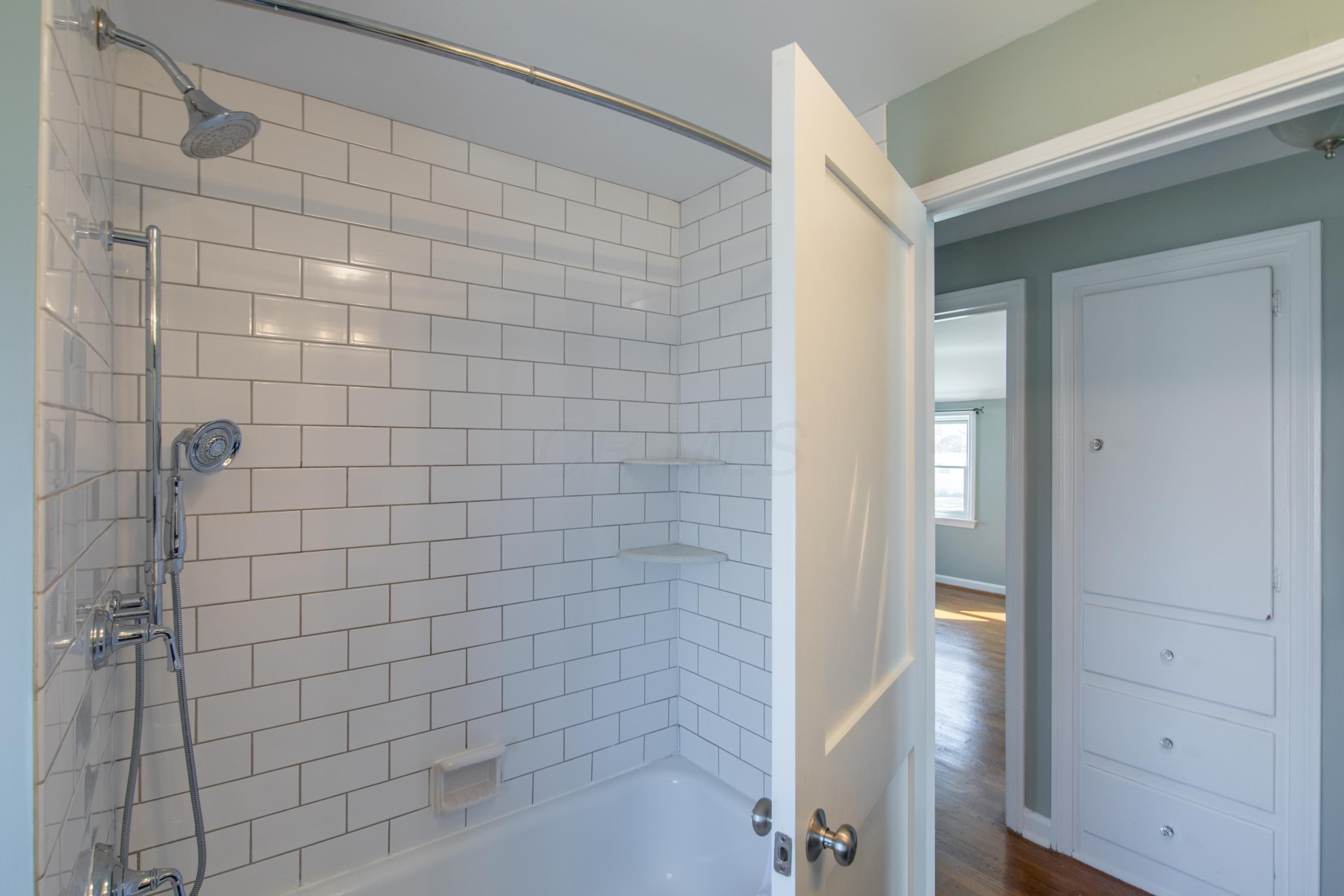 2088 Inchcliff Road Upper Arlington, OH 43221 - Photo 26 of 28