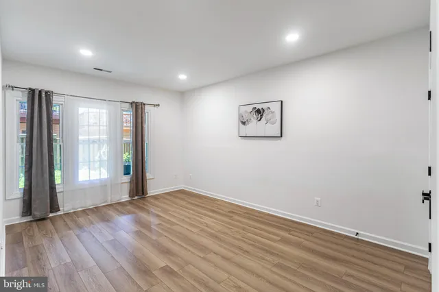 $1,099,000 | 8027 Kidwell Hill Court, Vienna, VA 22182