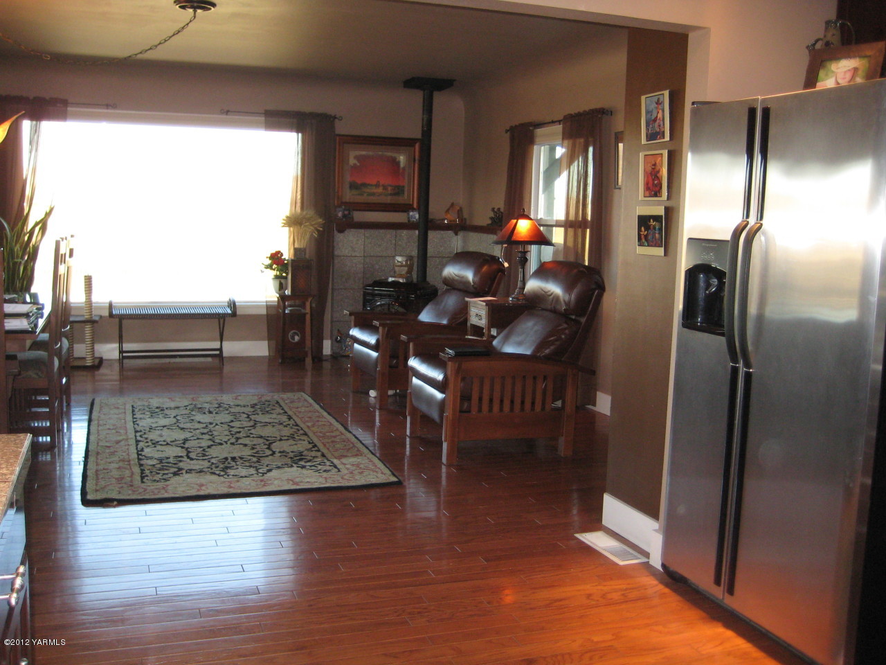 6591 West Wapato Road Wapato, WA 98951 - Photo 3 of 46 a view of a dining room with furniture