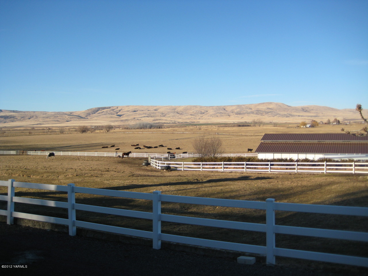 6591 West Wapato Road Wapato, WA 98951 - Photo 30 of 46 a view of an ocean